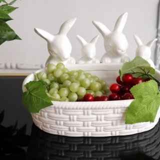 Посуда с кроликами